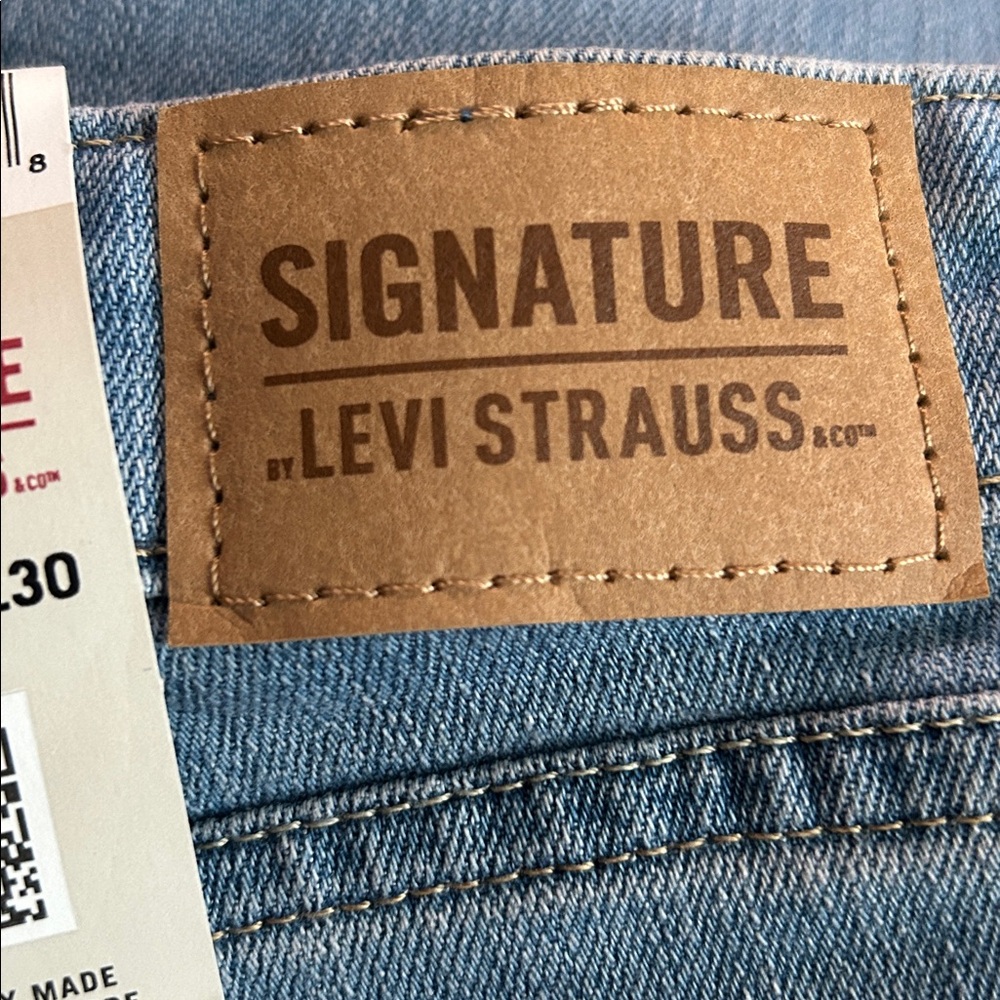 NWT Levi Strauss Signature Women’s Mid-Rise Skinny Jeans Size 10 Medium W30 L30 - Picture 5 of 11